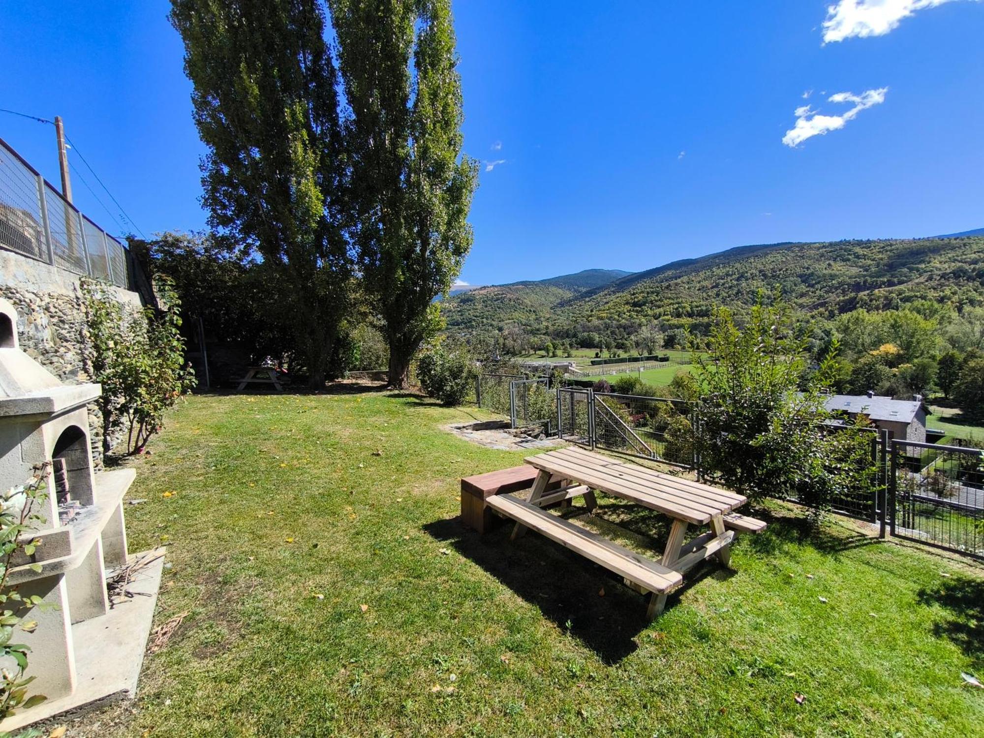 Ideal Parejas - Tranquilidad Y Naturaleza - Vistas Al Lago Osséja Exterior photo